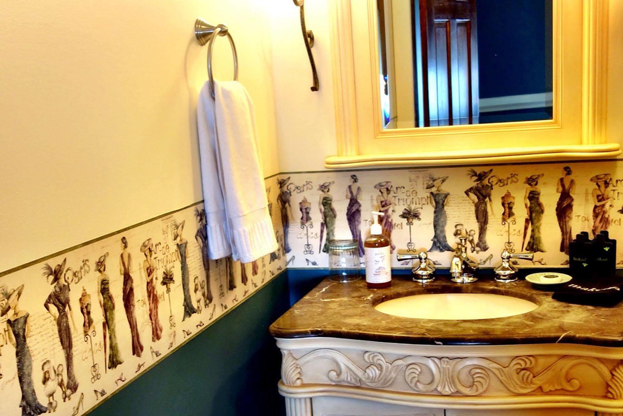 The Jacqueline House Bed & Breakfast นิวแคสเซิล ภายนอก รูปภาพ