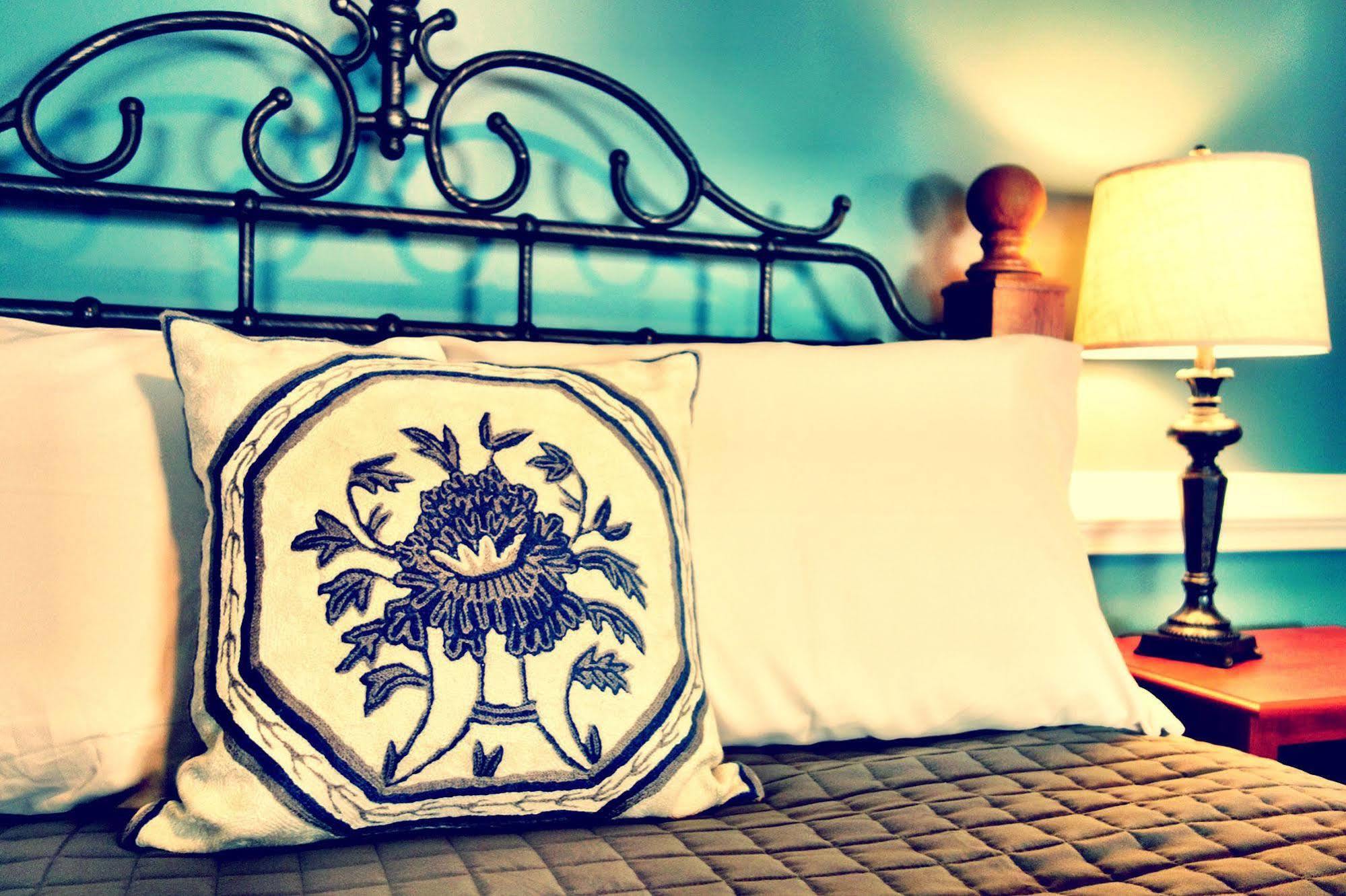 The Jacqueline House Bed & Breakfast นิวแคสเซิล ภายนอก รูปภาพ